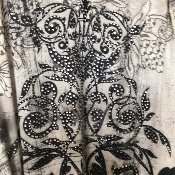 Embellished tunic - Picture 5 of 7